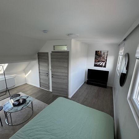 Qozyroom Machelen Exterior photo